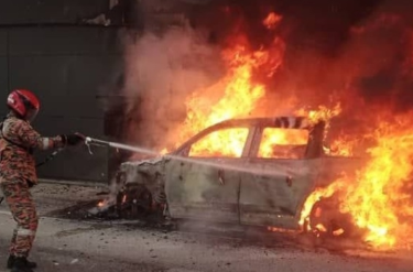 EV Fire - Mercedes - Malaysia - 2.png